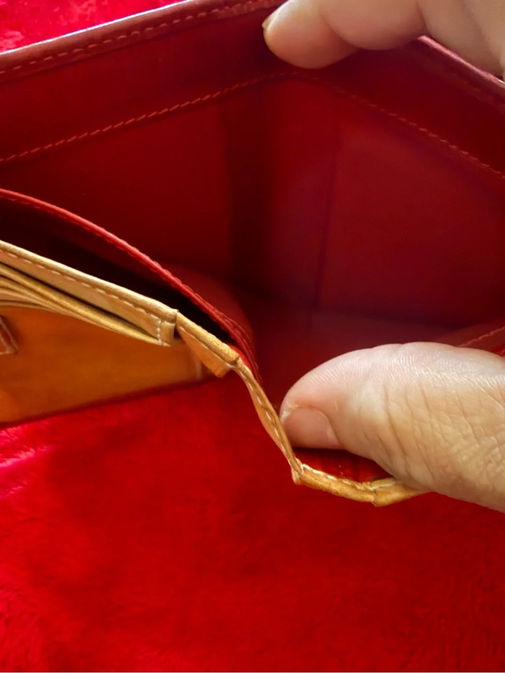 COACH Vintage Red Embossed Signature C Leather Medium French Purse Bifold Wallet
